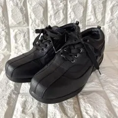 Item thumbnail for item 7e7cea22-4ba0-4bf6-9ee6-feb34301eb52