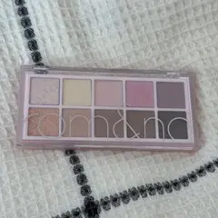 ロムアンド べターザンパレット ピオニーヌードガーデン 06