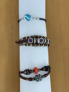 ブレスレット　アクセサリー　革紐　まとめ