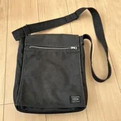 Item thumbnail for item ee6eb37e-6c79-4551-a289-520e9ff9deab