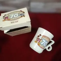 ★　未使用品　Disney ミッキー ミニー 70周年 マグカップ