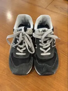 New Balance スニーカー 574のサムネイル