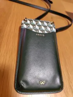 ナコ様専用です。ANYA HINDMARCH フォンポーチ ショルダーのサムネイル