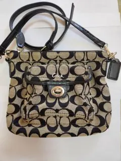 Coach ショルダーバッグ ベージュ×ブラック ロゴデザイン
