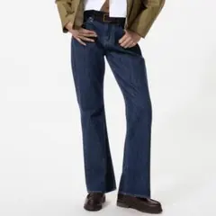 UNIQLO ブーツカットジーンズ インディゴブルーのサムネイル
