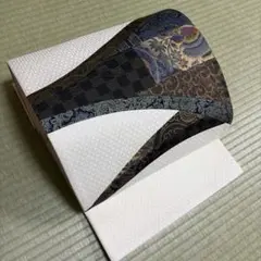 Item thumbnail for item 3fb3f0c7-43d2-4fe5-b999-091d2378992b