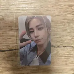 BOYNEXTDOOR イハン NoGenre ラキドロ ユニバ トレカ