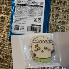 映画ちいかわ トレーディング 海辺でダンスなアクリルスタンド ラッコのサムネイル