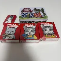 ヒグチュウコトランク缶 2個セット 新品未開封品 ヒグチユウコ トランク缶 2個 新品未開封品 - メルカリ