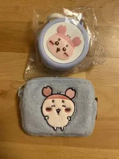 ちいかわ　ふわふわミニポーチ　まんまるミニシリコンポーチ　古本屋　カニちゃん