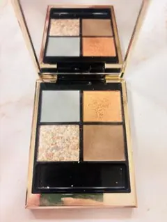 SUQQUのシグニチャーカラーアイズ135日向織