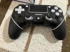 ワイヤレスコントローラー PS4用 ブラック