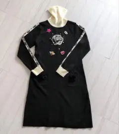 美品✨️【SuperBeauty】ニットワンピ ブラック タートルネック 装飾