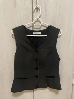 ストライプ ノースリーブベスト 黒