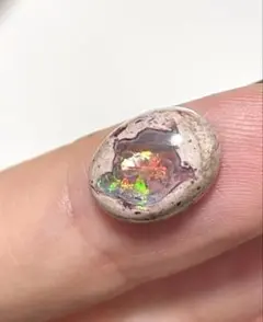 カンテラオパール　3.95ct