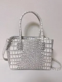 美品　キャットインザクローゼット　バッグのサムネイル