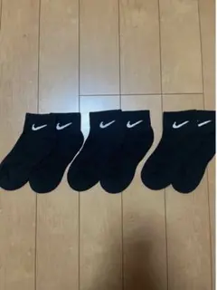 ナイキ NIKE 3Pロゴソックス　21〜23cm ブラック
