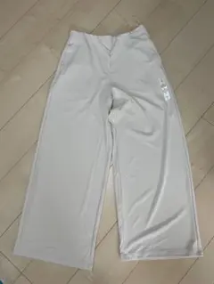 クレープジャージーストレートパンツ