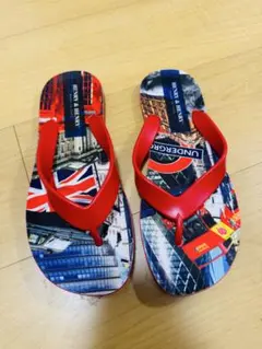 未使用 イタリア製 ビーチサンダル 37/38 ロンドン柄 赤のサムネイル