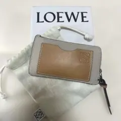 希少】LOEWE コレクションブック 2016 FW - メルカリ