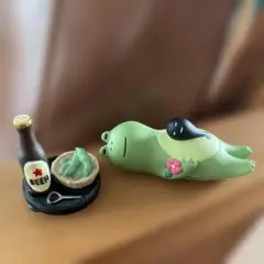 希少　廃盤　レア　デコレ コンコンブル 置物 晩酌セット　カエル　ビール　枝豆