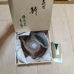 萩焼 茶碗 椿秀窯 　圭一郎　箱付きのサムネイル