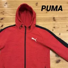 PUMA(プーマ)パーカー　アウター　S
