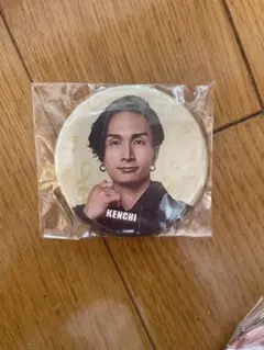 “WHAT IS EXILE” 会場限定ガチャ　KENCHI 缶バッジ