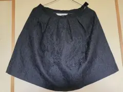 niko and... 黒 フレアスカート　ひざ丈