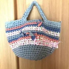 Item thumbnail for item 5568981c-02e1-48dc-b104-3168dc0e9f44