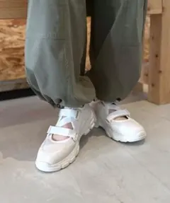 LEPSIM ベルトボリュームスニーカー