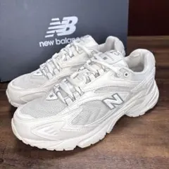 ml725 スニーカー