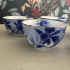 深川製磁　青い花柄 陶器製湯飲み 5個セット