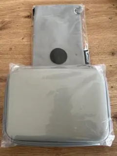 Starbucks マルチケース グレー