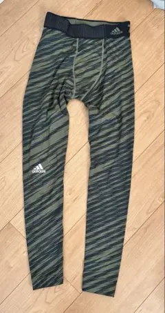adidas　TECHFIT　コンプレッションタイツ