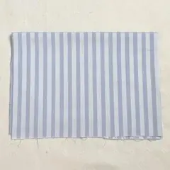 コットン 綿 生地 水色と白のストライプ　ハギレ