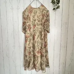 【フォクシーブティック】 絹100% 花柄　膝丈　ワンピース 38 日本製レトロ