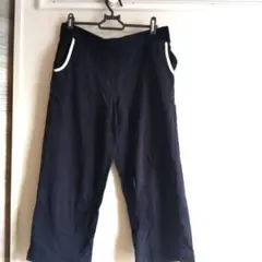 UNIQLO　黒のパジャマパンツ