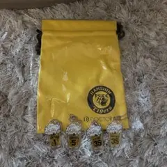 阪神　ビールキーホルダーセット　おまけ付き