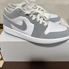 AIR JORDAN 1 LOW white/ウルフグレー24cm