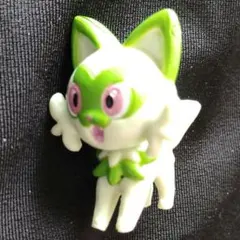 明日発送可！送料無料！ニャオハ ポケモンゲットコレクションズのサムネイル