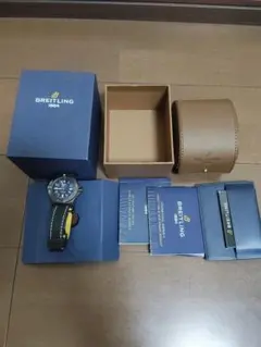 BREITLING AVENGER テーブルクロック - メルカリ