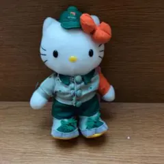 ハローキティ ぬいぐるみ 緑色の制服