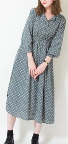 美品　nice claup ナイスクラップ　ロングワンピース　花あさぎ色