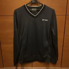 YONEX 黒 Vネックトレーナー Mサイズ
