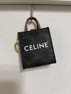 完売品 新品未使用 セリーヌCELINE チャーム ファー 2025年最新】CELINE レディース チャームの人気アイテム - メルカリ