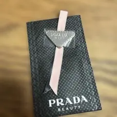 PRADA BEAUTY ノベルティチャームのサムネイル