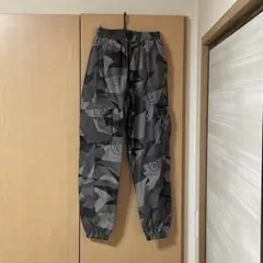 グレー　カーゴパンツ　140cm