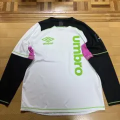 umbro 長袖シャツ プラクティスシャツOホワイト/ブラック/ピンク
