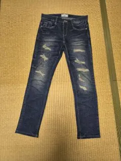 Avid Jeans ダメージ加工 ダークブルー